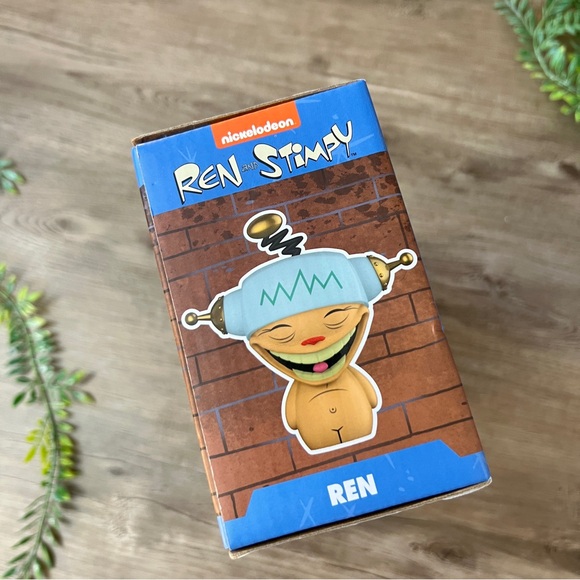 Ren & Stimpy Vinyl Funko Figures - Picture 6 of 10
